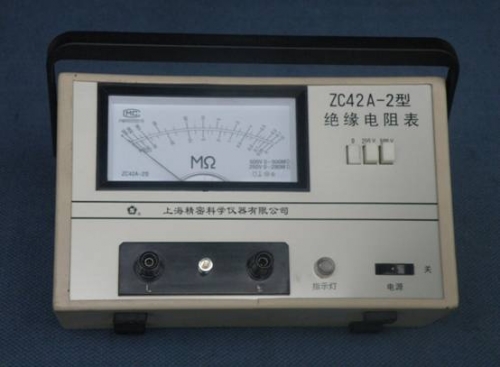 上海六表厂市电式兆欧表ZC42A-2